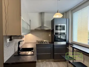 Pronájem bytu 3+1, Olomouc, Jeremiášova, 69 m2