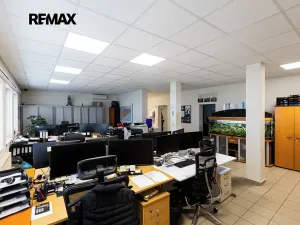 Prodej skladu, Hořovice, nábřeží Hynka Šlosara, 4000 m2