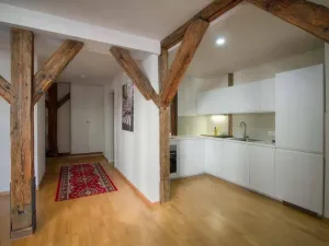 Pronájem bytu 1+kk, Praha - Karlín, Sokolovská, 78 m2