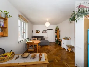 Prodej rodinného domu, Dobříš, Mírové náměstí, 451 m2