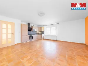 Prodej rodinného domu, Šumice, 253 m2