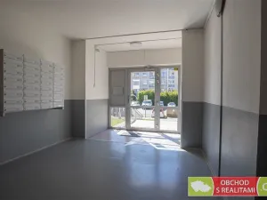 Pronájem bytu 2+kk, Praha, Božetická, 41 m2