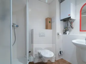 Pronájem obchodního prostoru, Praha - Kolovraty, Kupkova, 35 m2