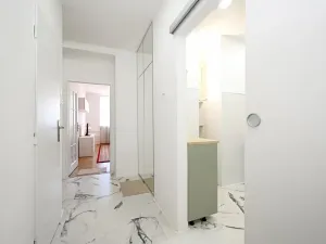 Pronájem bytu 2+1, Praha - Žižkov, Křivá, 50 m2