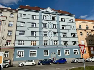 Pronájem bytu 2+kk, Plzeň, Dobrovského, 59 m2