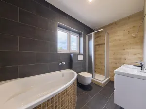 Pronájem bytu 4+kk, Trutnov - Volanov, K Břízkám, 92 m2