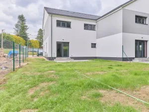 Pronájem bytu 4+kk, Trutnov - Volanov, K Břízkám, 92 m2