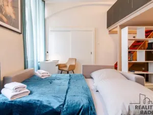 Pronájem bytu 2+kk, Praha, U půjčovny, 40 m2