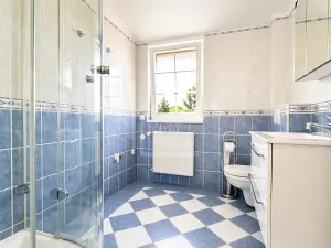 Pronájem vily, Praha - Suchdol, 350 m2