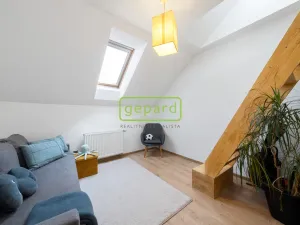 Prodej rodinného domu, Lety, Pod viničkou, 163 m2