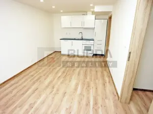 Pronájem bytu 2+kk, Neratovice, 35 m2