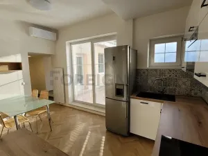 Pronájem bytu 3+kk, Brno, Sirotkova, 70 m2