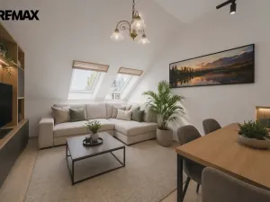 Prodej bytu 2+kk, Hradec Králové - Kukleny, Pardubická, 51 m2