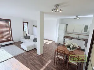 Pronájem bytu 3+kk, Praha - Zbraslav, Neužilova, 96 m2