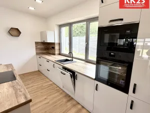 Prodej rodinného domu, Velká Hleďsebe, 150 m2