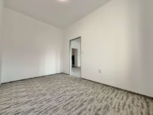 Pronájem bytu 2+1, Opava - Předměstí, Hviezdoslavova, 60 m2