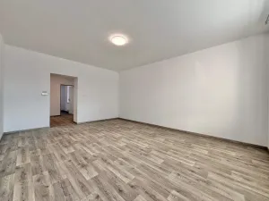 Pronájem bytu 2+1, Opava - Předměstí, Hviezdoslavova, 60 m2