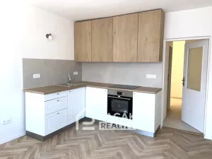 Pronájem bytu 3+kk, Olomouc - Holice, Hanácká, 68 m2