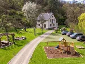 Prodej bytu 3+1, Beroun - Beroun-Hostim, Ke Svatému Jánu, 91 m2