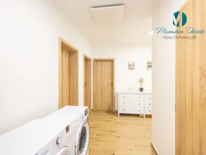 Prodej bytu 3+kk, Trstěnice, 70 m2