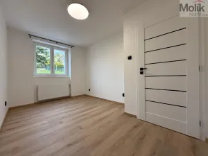 Pronájem bytu 3+1, Meziboří, Májová, 61 m2