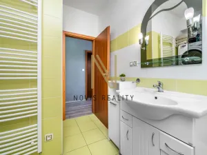 Prodej bytu 3+kk, Vochov, 52 m2