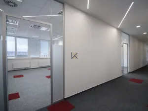 Pronájem kanceláře, Praha, Lihovarská, 368 m2