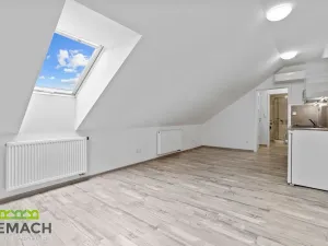 Pronájem bytu 1+kk, Uherské Hradiště, Prostřední, 33 m2