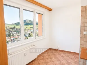 Pronájem bytu 1+1, Český Krumlov - Plešivec, Sídliště Plešivec, 45 m2