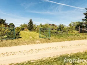 Prodej zahrady, Ostopovice, 849 m2