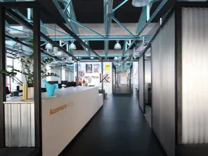 Pronájem kanceláře, Praha, Lihovarská, 706 m2