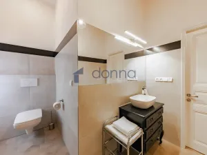 Pronájem bytu 1+1, Praha, Hálkova, 46 m2