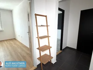 Pronájem bytu 1+1, Jablonec nad Nisou, Vysoká, 42 m2