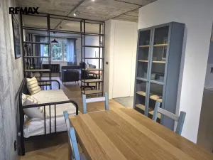 Pronájem bytu 2+kk, Praha - Záběhlice, Hlavní, 73 m2