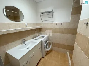 Prodej bytu 2+kk, Praha - Smíchov, Zoubkova, 37 m2