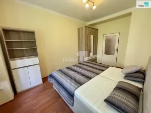 Prodej bytu 2+kk, Praha - Smíchov, Zoubkova, 37 m2