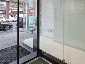 Pronájem obchodního prostoru, Praha, Na Poříčí, 26 m2