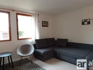 Pronájem chaty, Ledce, 44 m2