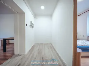 Pronájem bytu 1+1, Znojmo, Rumunská, 44 m2