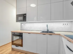 Prodej bytu 2+1, Frýdek-Místek - Místek, Josefa Suka, 51 m2