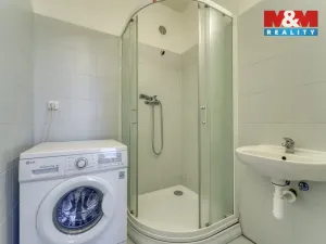 Pronájem bytu 2+1, Plzeň - Doubravka, Na Dlouhých, 58 m2