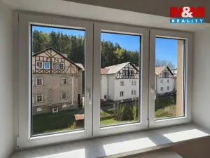 Prodej bytu 3+1, Oloví - Hory, 74 m2