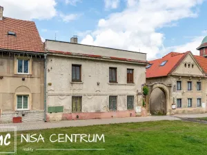 Prodej rodinného domu, Smečno, nám. T. G. Masaryka, 460 m2