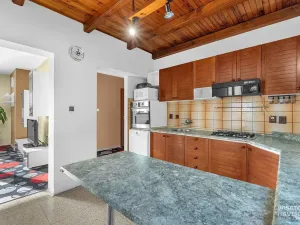 Prodej rodinného domu, Vysoká nad Labem, 280 m2