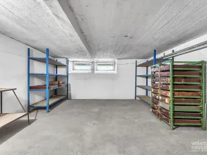 Prodej činžovního domu, Sezemice, Jungmannova, 690 m2