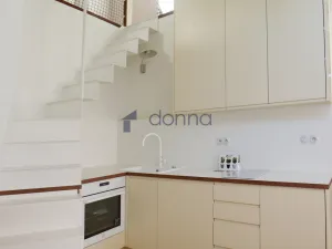 Pronájem bytu 2+kk, Praha, Fetrovská, 53 m2