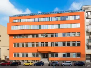 Pronájem obchodního prostoru, Praha - Libeň, Lihovarská, 705 m2