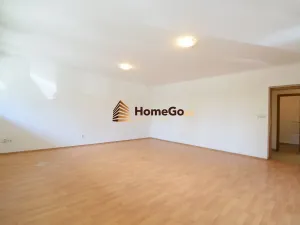 Pronájem bytu 1+kk, Praha - Troja, K Haltýři, 52 m2