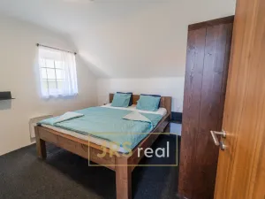 Prodej apartmánu, Strachotín, Sklepní, 160 m2