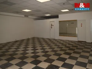 Pronájem obchodního prostoru, Teplice - Trnovany, Masarykova třída, 200 m2